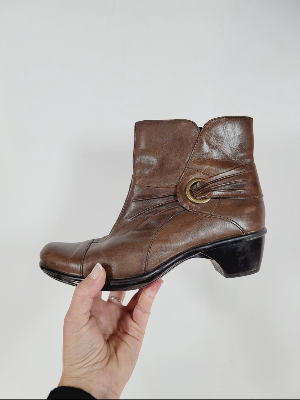 Clark’s Brown Leather Ankle Boot with Brass Ring Accent, Size 9
